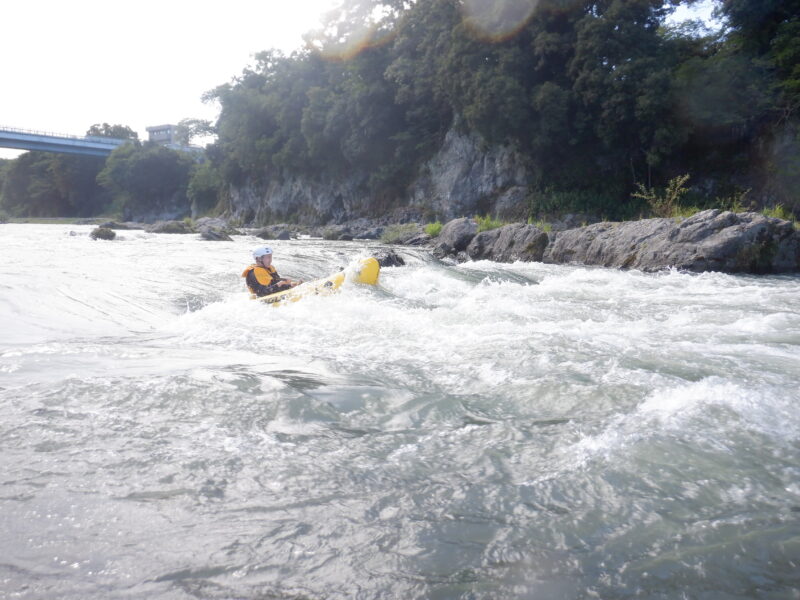 埼玉旅　寄居町で川遊び　サンブリンガー　パックラフトツアー　パックラフト