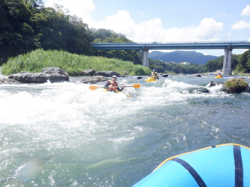 埼玉旅　寄居町で川遊び　サンブリンガー　パックラフト　パックラフトツアー　４歳からご参加どうぞ