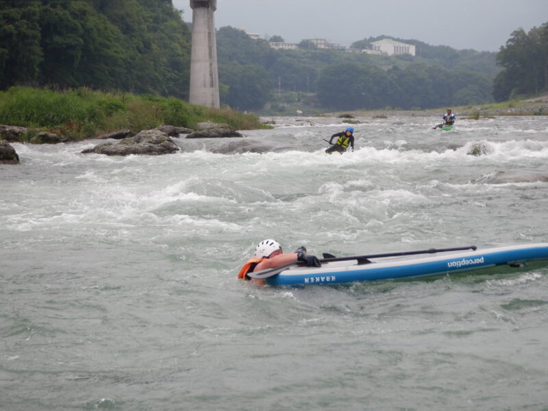 埼玉県寄居町でリバーアクティビティ開催中　SUPツアー