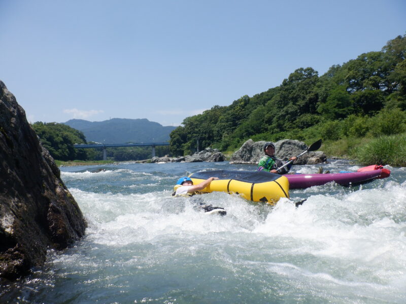 埼玉県寄居町でリバーアクティビティ開催中　パックラフトツアー