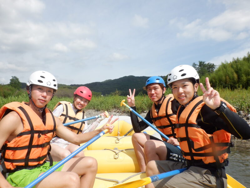 埼玉旅　寄居町で川遊び　サンブリンガー　ラフティング　埼玉でラフティング　ちびっ子ラフティング　４歳からご参加どうぞ　サップツアー　サップ　リバーサップ　SUP