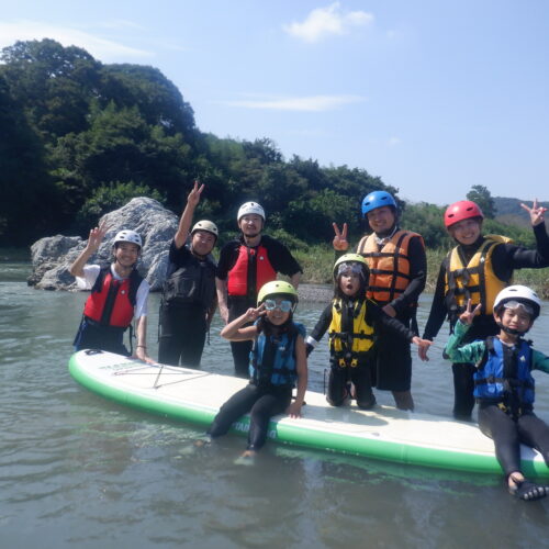 埼玉寄居町で川遊び　ちびっ子ラフティング　ラフティング　