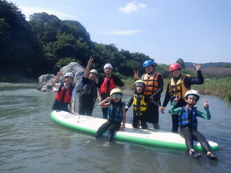 埼玉寄居町で川遊び　ちびっ子ラフティング　ラフティング　