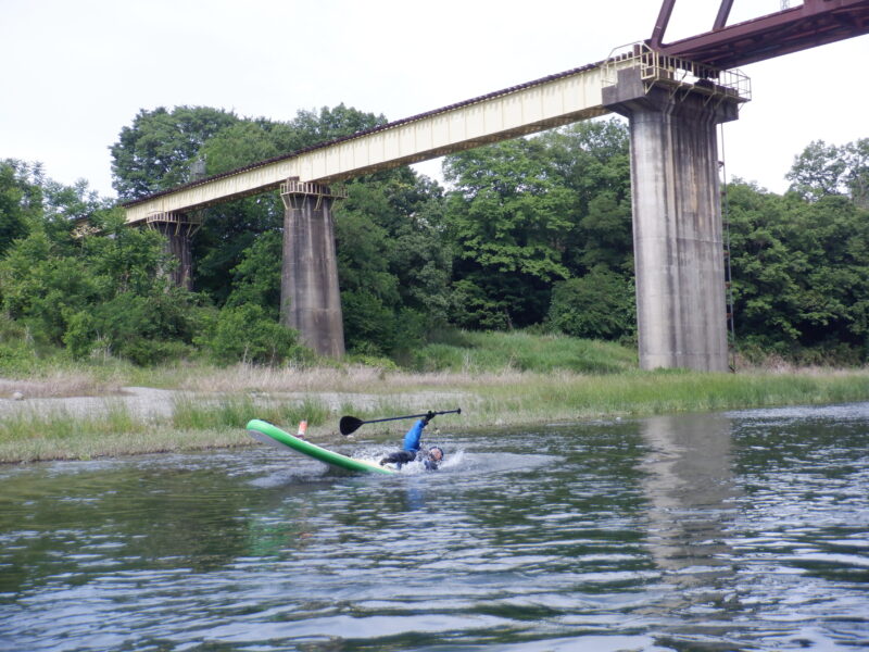 寄居町で川遊び　SUPツアー