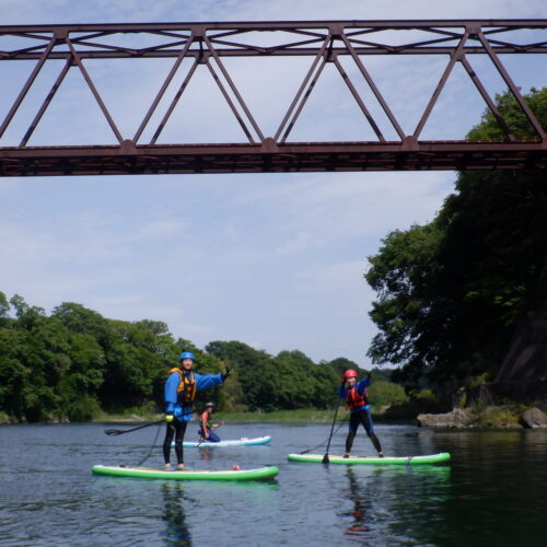 寄居町で川遊び　SUPツアー