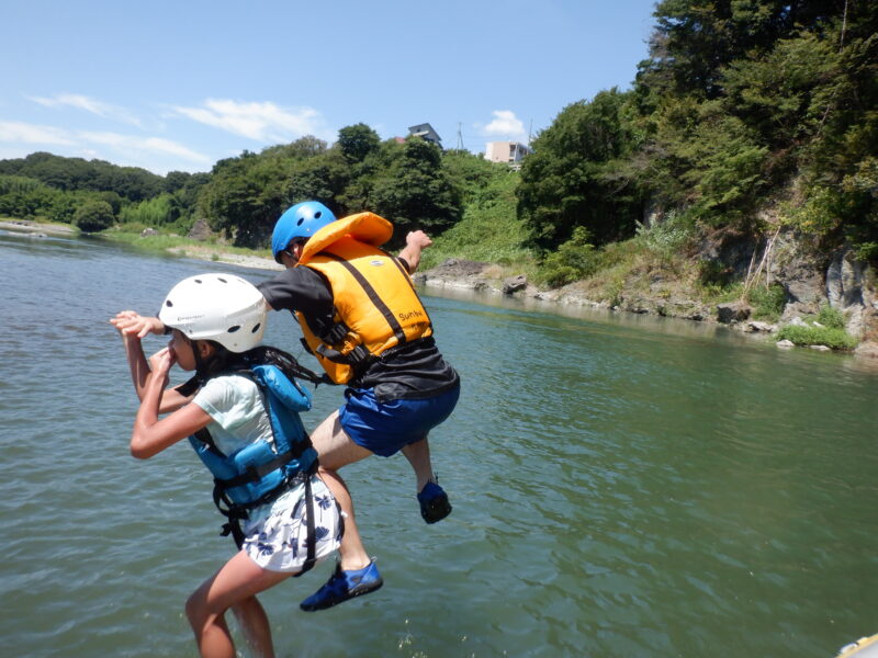 埼玉旅　埼玉でラフティング　寄居町で川遊び　サンブリンガー