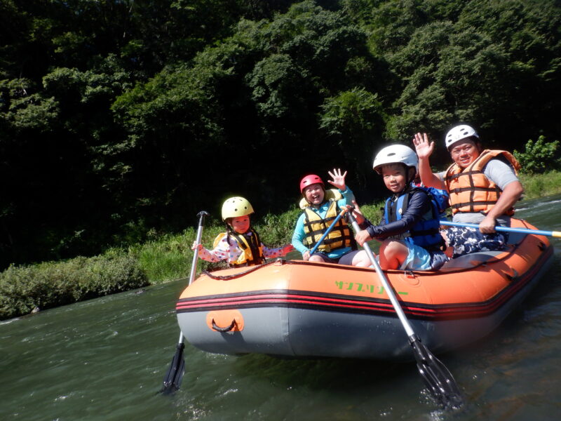 埼玉寄居町で川遊び　パックラフティング　パックラフト　パックラフトツアー