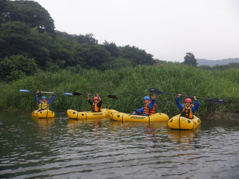 埼玉寄居町で川遊び　パックラフティング　パックラフト　パックラフトツアー