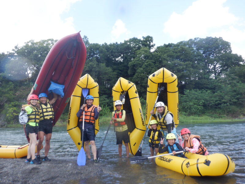 埼玉旅　寄居町で川遊び　サンブリンガー　パックラフト　ダッキー　ちびっ子ラフティング　ラフ四歳から出来るラフティング